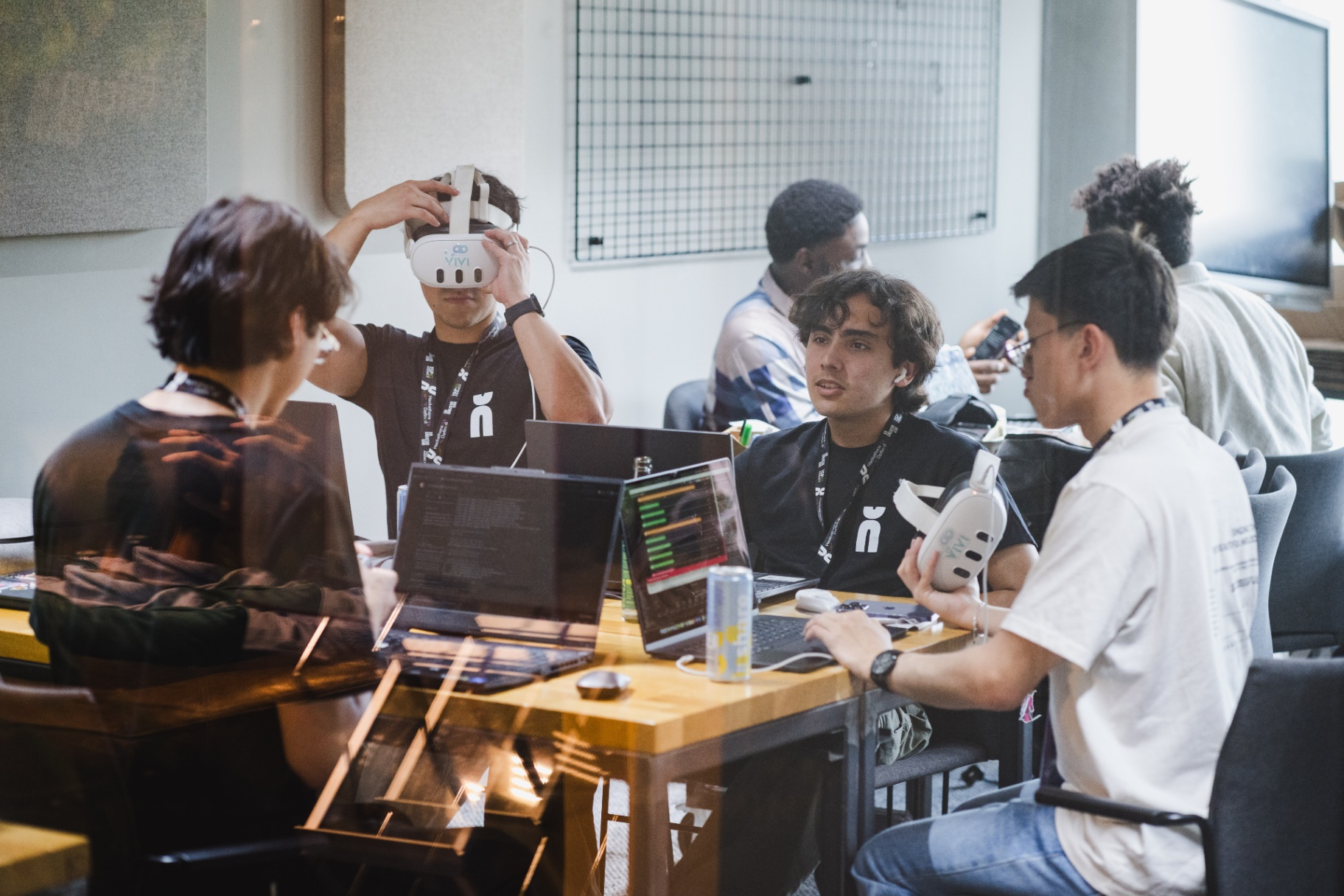 Team hacking with VR headsets